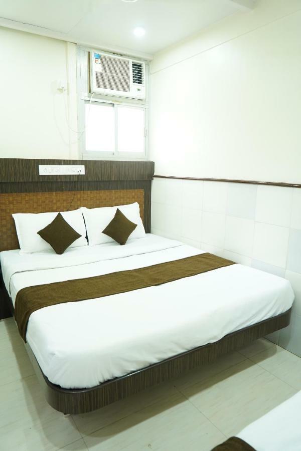 Hotel Sharda Residency Bombay Exterior foto