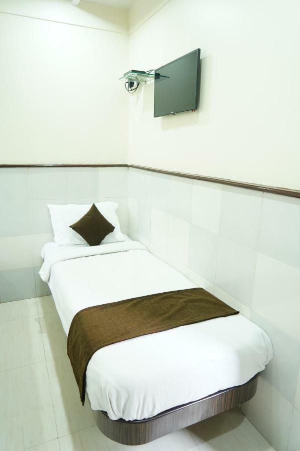 Hotel Sharda Residency Bombay Exterior foto